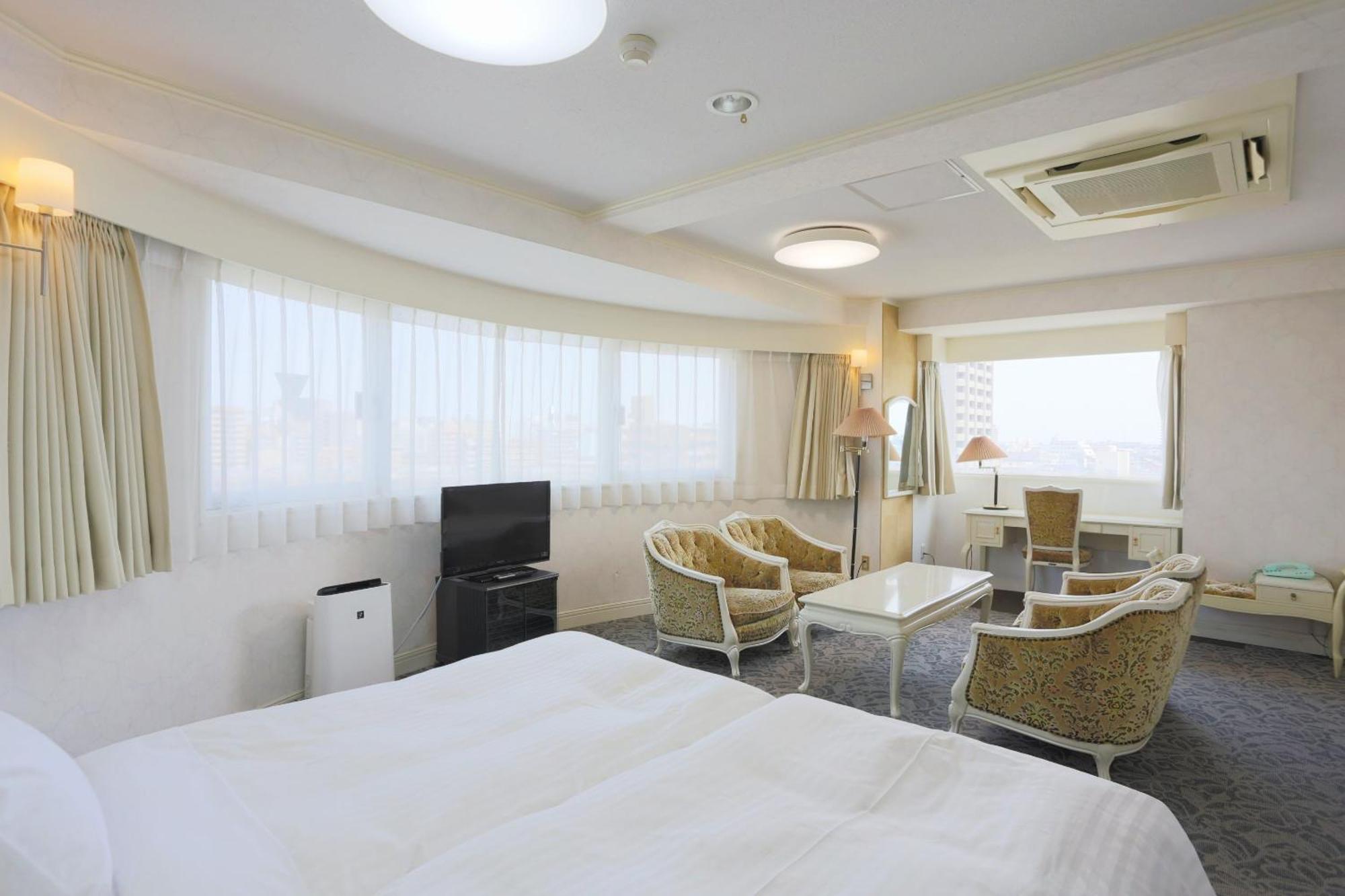Hotel Castle Inn 욧카이치 외부 사진